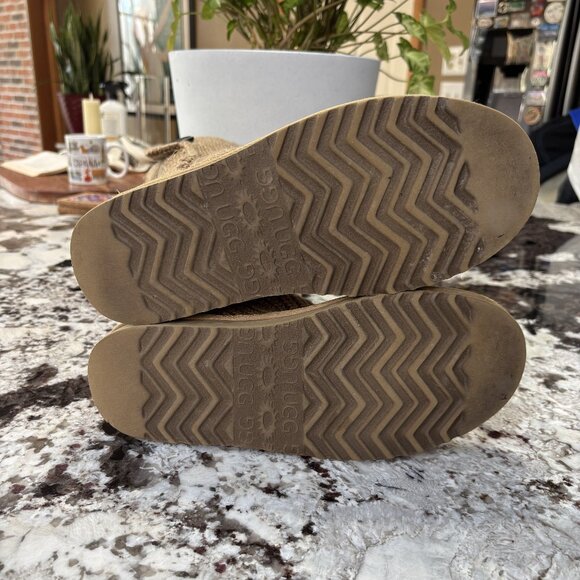 Classic Cardy Boots "Socks," Size 9 - Picture 9 of 9